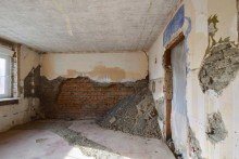 Ausgang Wohnzimmer zum Flur Kleines Wohnhaus mit gro�em Potential