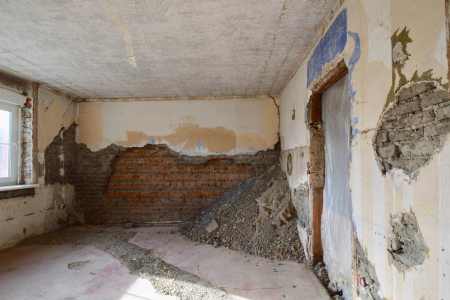 Ausgang Wohnzimmer zum Flur Einfamilienhaus Erfurt