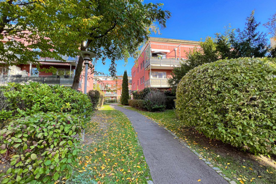 Fu�weg zum Haus von der Arnst�dter Stra�e Erdgeschosswohnung Erfurt