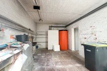 Gro�er Waschraum im Anbau Traditionelles Einfamilienhaus mit gro�er Scheune & h�bschem Garten