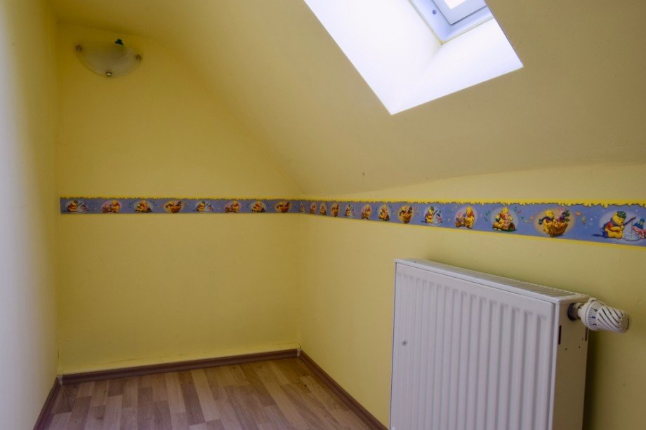 Ankleidezimmer am Kinderzimmer Einfamilienhaus Ruhla