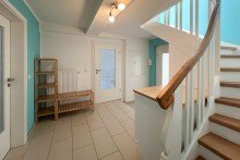 Holztreppe zum Obergeschoss Liebevoll saniertes Bauernhaus mit Hinterhaus & Garten in Erfurt/ Bindersleben