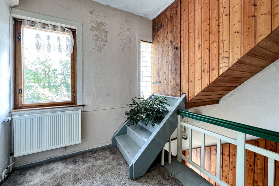 Aufgang zum Dachboden Haus Saalfeld/Saale / Remsch�tz