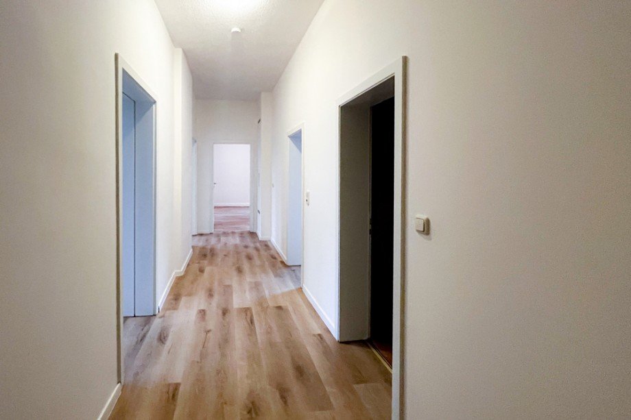 Wohnungsflur Blick Zimmer Etagenwohnung Erfurt
