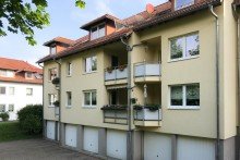 Wohnung mit eigener Garage Gepflegte Zweiraumwohnung mit Balkon & Garage in Erfurt Niedernissa