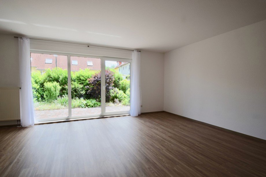Wohnzimmer Fensterfront Doppelhaush�lfte Erfurt