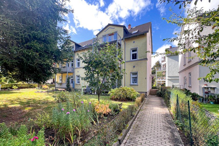 Erdgeschosswohnung mit Balkon und Garten Gotha Erdgeschosswohnung Sympathisch vermietete Erdgeschosswohnung mit Balkon & Wintergarten