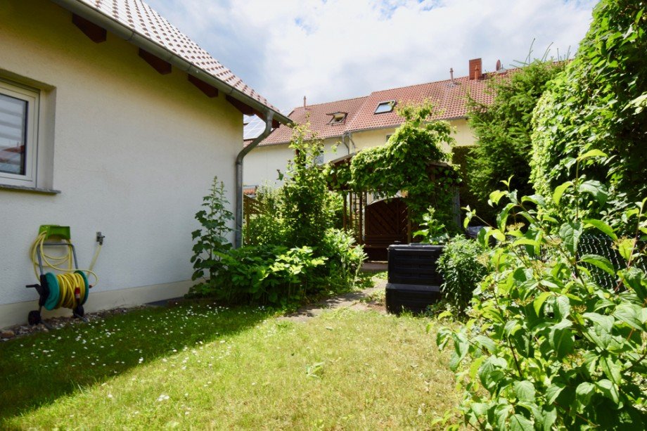 Garten Doppelhaush�lfte Erfurt