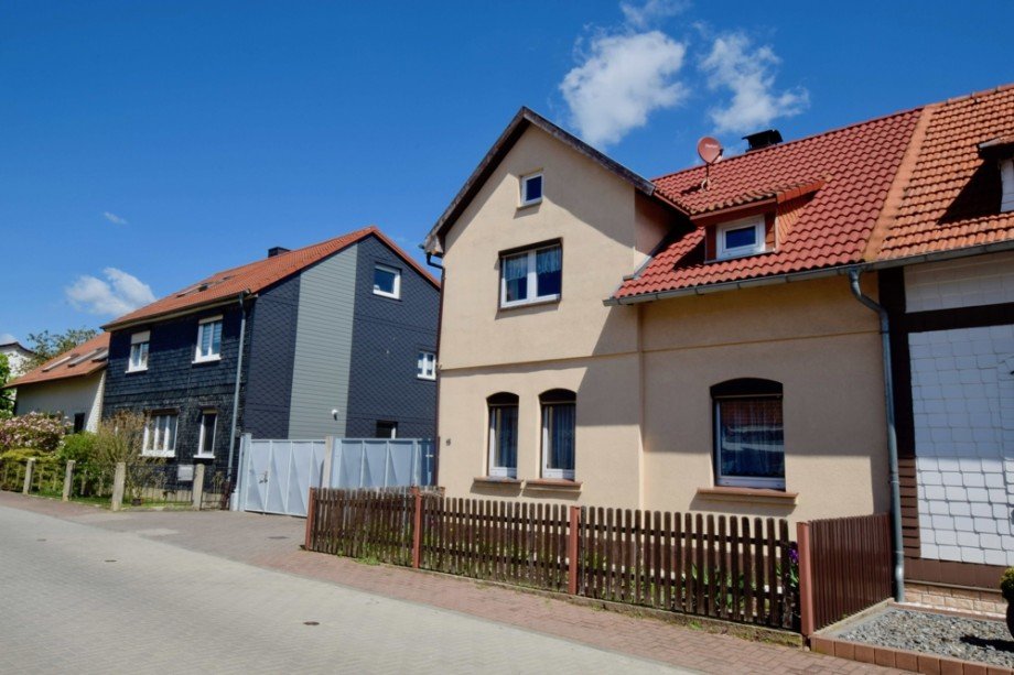 DHH in Gr�fenhain zu verkaufen Doppelhaush�lfte Gr�fenhain/ Ohrdruf
