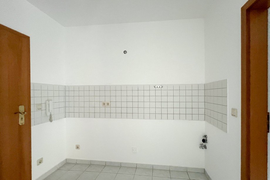Kliene K�che im Eingangsbereich Etagenwohnung Herbsleben