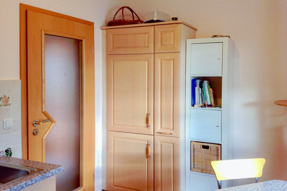 Eingangst�r zur K�che Einfamilienhaus Drei Gleichen OT M�hlberg