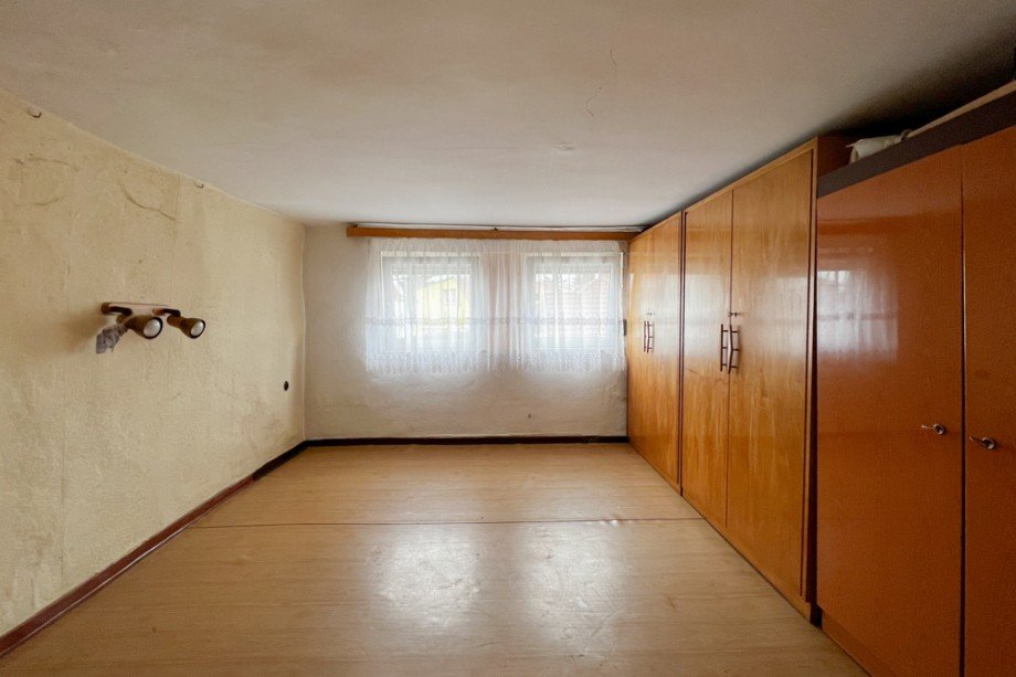 Gaubenzimmer im OG Einfamilienhaus Erfurt