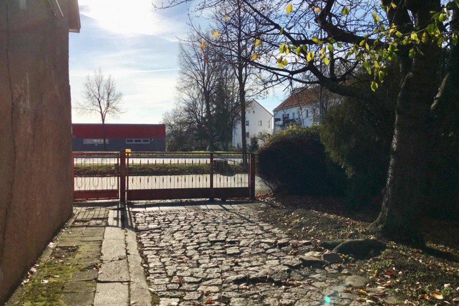 Einfahrt Blick Weimarische Stra�e Einfamilienhaus Erfurt