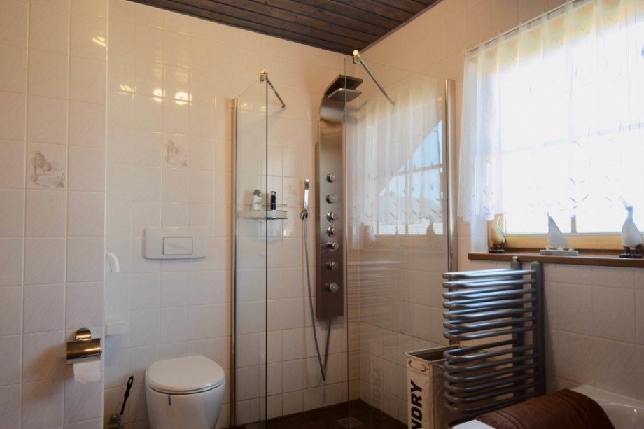 Moderne ebenerdige Dusche Einfamilienhaus Arnstadt/ Marlishausen