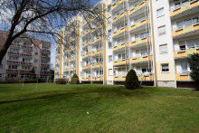 Gartenansicht Sch�n geschnittene Dreiraumwohnung mit Balkon und Einbauk�che