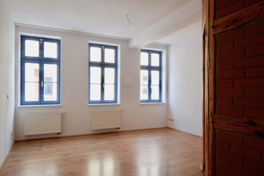 Schlafzimmer mit Fachwerkwand Maisonettewohnung Erfurt