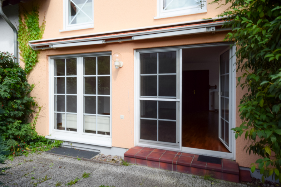 Terrassent�ren und Fenster Doppelhaush�lfte Erfurt/ Salomonsborn