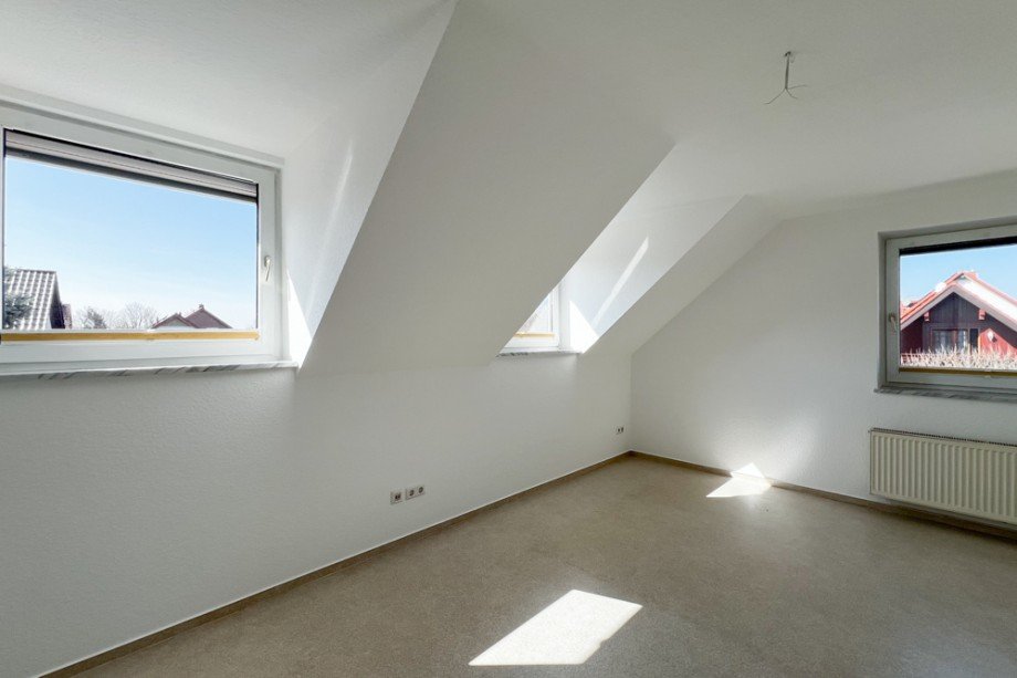 2. Schlafzimmer im OG Einfamilienhaus Erfurt / Stotternheim