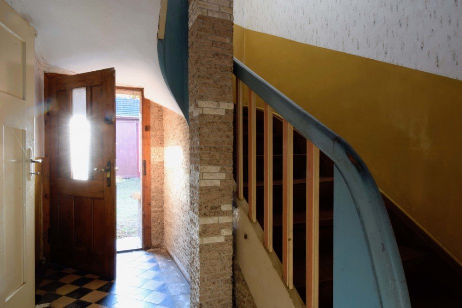 Eingangsbereich Treppenhaus Einfamilienhaus Tonna / Gr�fentonna