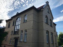 Winzerstra�e 12 Entz�ckende 2Raumetagenwohnung mit Wintergarten im 1. OG einer Jugendstilvilla