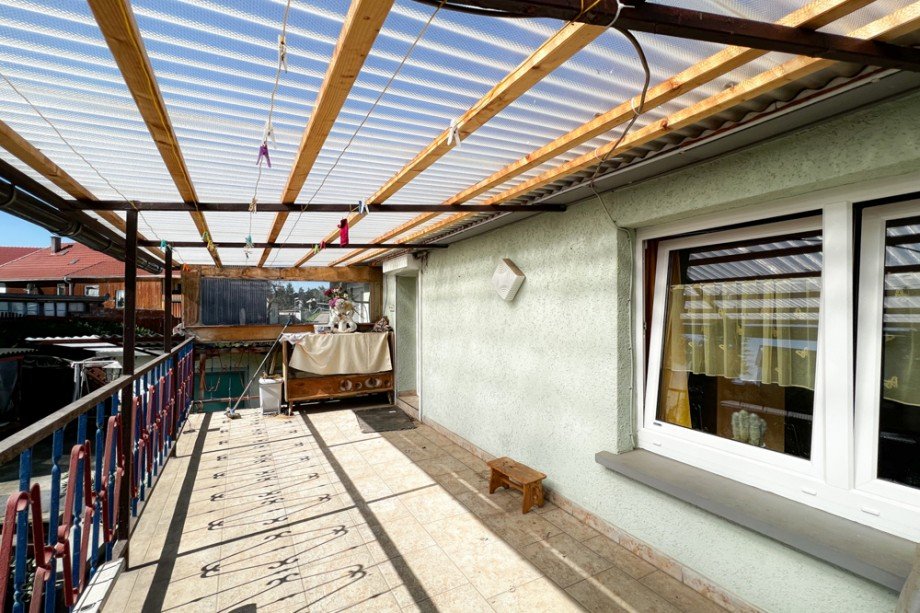 Gro�e �berdachte Terrasse Einfamilienhaus Erfurt