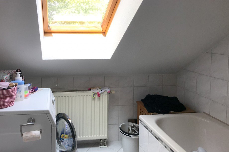 Tageslichtbad_ Dachgeschosswohnung Erfurt/ Gottstedt