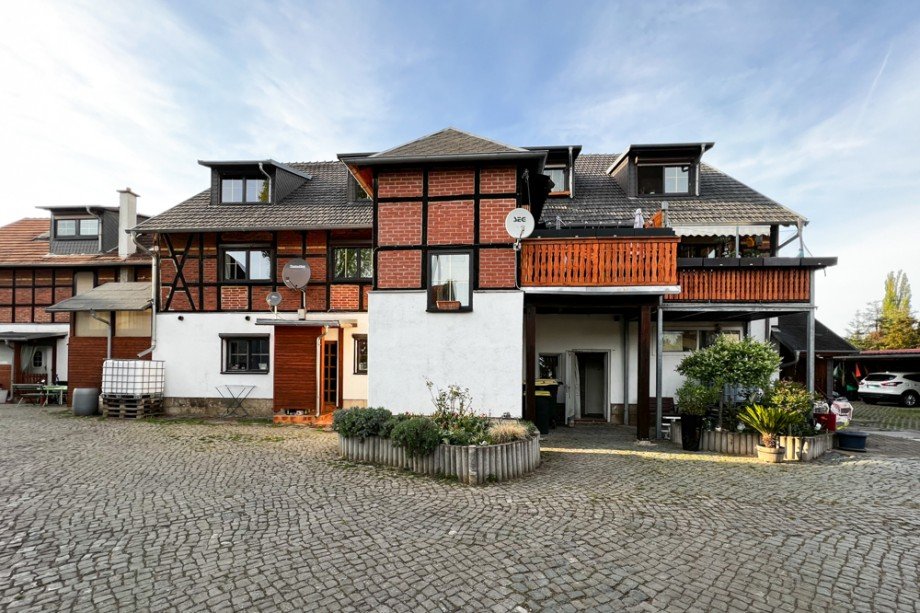 Hofeingang Maisonettewohnung Erfurt/ Vieselbach