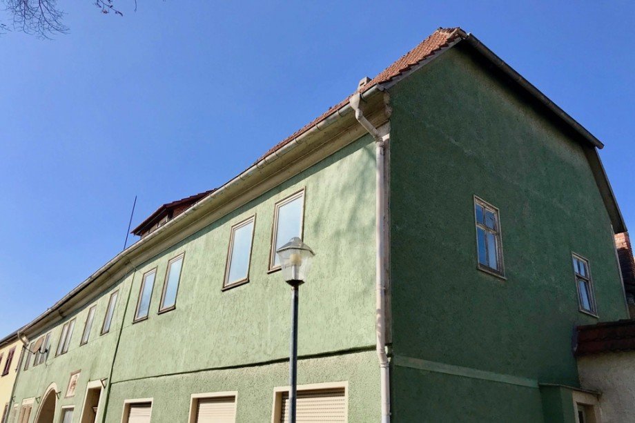 Giebelseite MFH Graonna Mehrfamilienhaus Tonna / Gr�fentonna