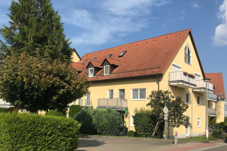 Kleine Traumwohnung im Gr�nen Herbsleben Erdgeschosswohnung Kleine bezugsbereite Erdgeschosswohnung mit Terrasse + Stellplatz