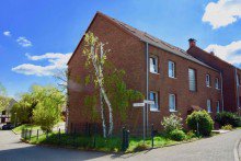 Modernes Wohnhaus in traditionellem Design Perfektes Renditepaket mit 4 modernen 2Raumwohnungen