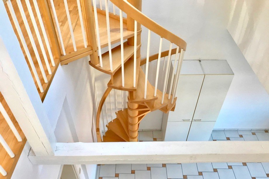 Wendeltreppe zum Gl�ck Maisonettewohnung Erfurt