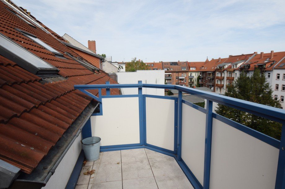 Balkon Blick nach links Dachgeschosswohnung Erfurt