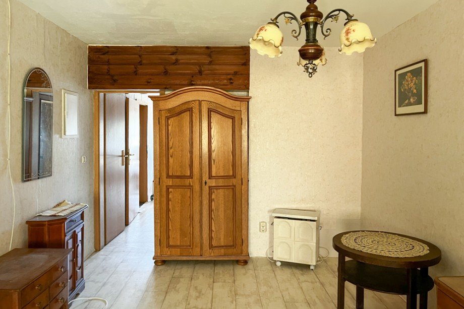 Ausgang Schlafzimmer Mehrfamilienhaus Bretleben
