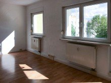 Wohnzimmer Am Schleierborn12 Eisenach Sch�n geschnittene Dreiraumwohnung mit Balkon und Einbauk�che