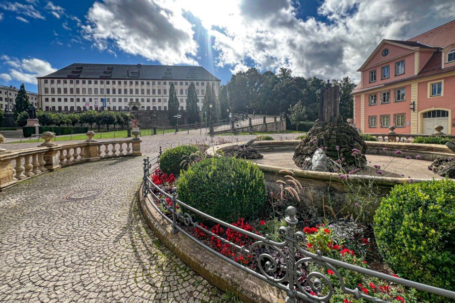 Wasserkunst vor dem Schloss Erdgeschosswohnung Gotha