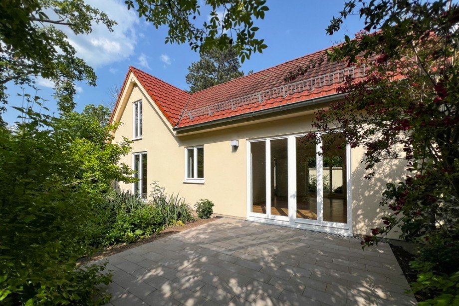 ZUhause im Gr�nen Einfamilienhaus Arnstadt