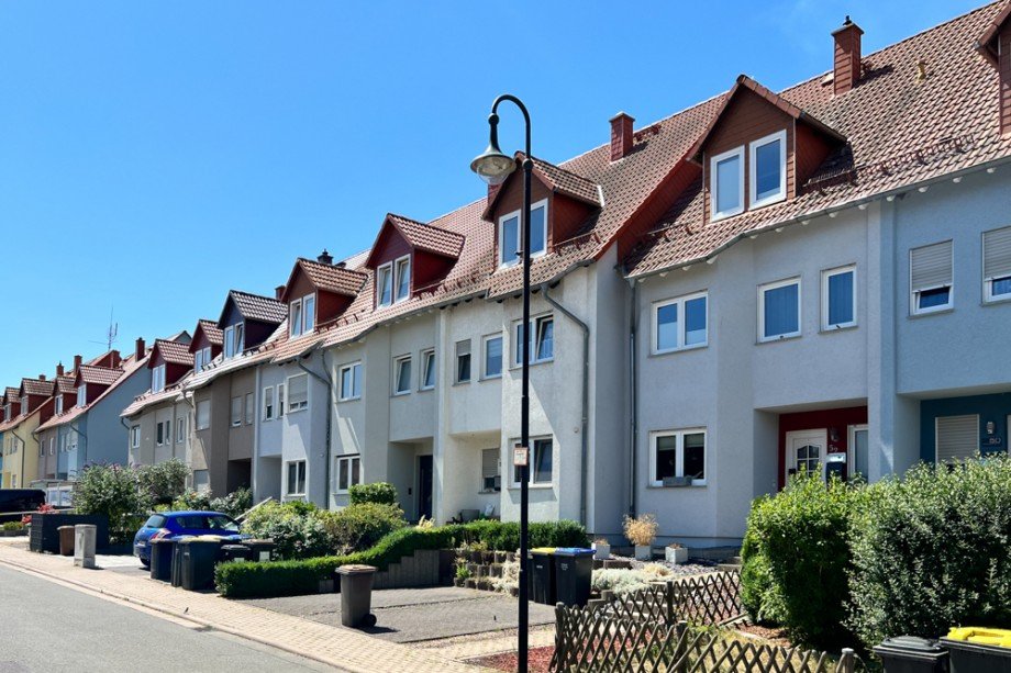 Ihr neues Zuhause in den Ermstedter Erlen Reihenmittelhaus Erfurt/ Frienstedt