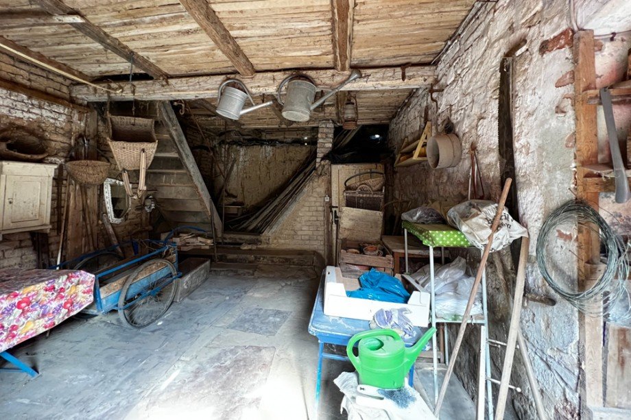 Scheunenraum im EG Bauernhaus Gro�heringen