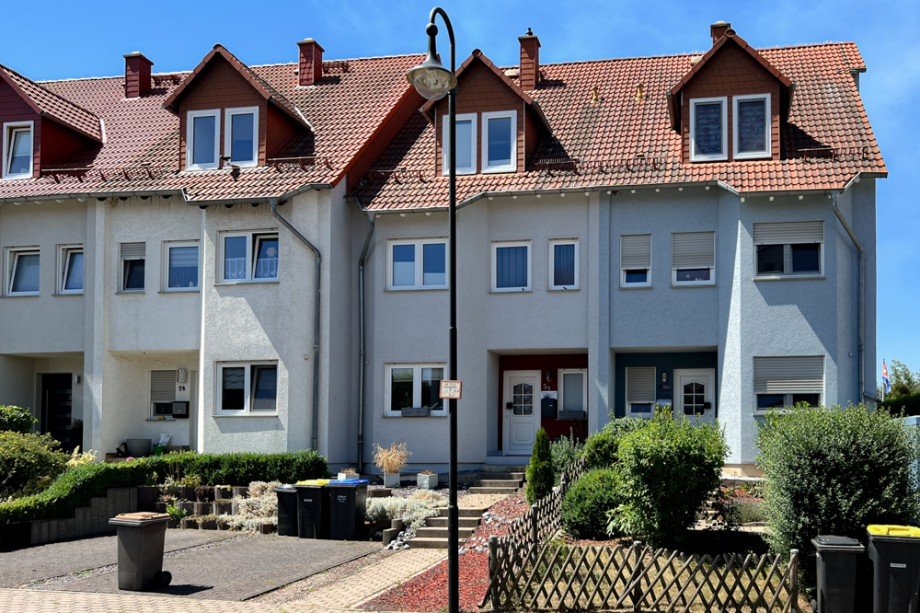 Reihenhaus mit �berraschend gro�er WFL Reihenmittelhaus Erfurt/ Frienstedt