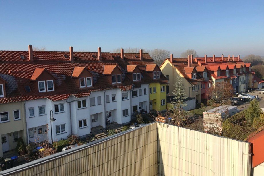 Blick vom Balkon am Wohnzimmer Etagenwohnung Erfurt