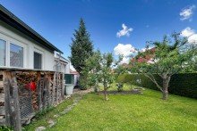 Obstb�ume im Garten Perfektes Familiendomizil- Einfamilienhaus in Erfurt Niedernissa