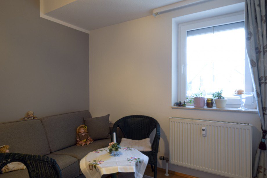 Kleines Schlafzimmer Erdgeschosswohnung Herbsleben