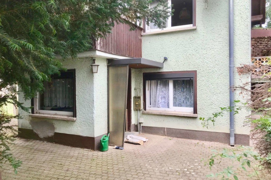 Hauseingang Einfamilienhaus Kutzleben / L�tzens�mmern
