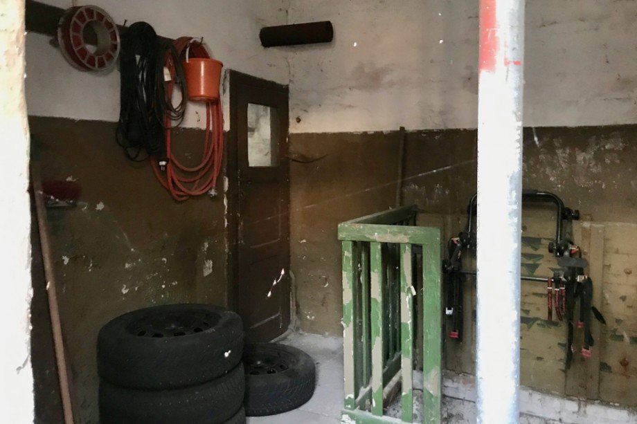 Kellereingang im Backsteingeb�ude Einfamilienhaus Erfurt