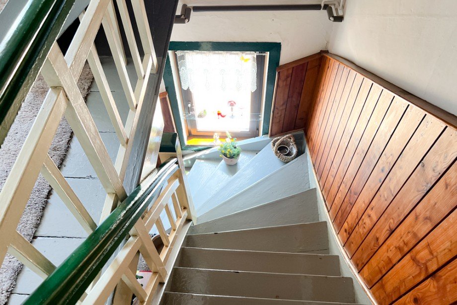 Traditionelle Holztreppe Haus Saalfeld/Saale / Remsch�tz