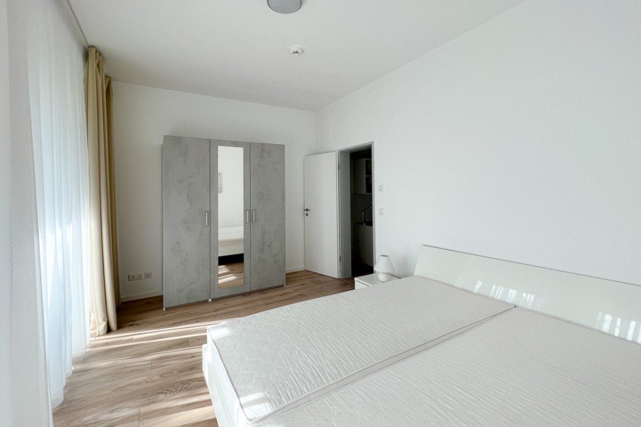 Gro�es Schlafzimmer Erdgeschosswohnung Erfurt