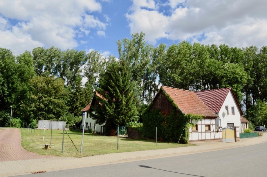 Einfamilienhaus in zweiter Reihe Einfamilienhaus Kutzleben / L�tzens�mmern