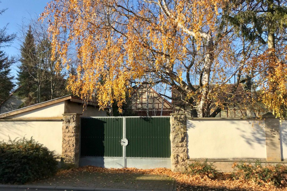Eingangstor Nordstra�e Einfamilienhaus Tonna / Gr�fentonna