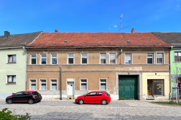 Hotel zur Post zum Verkauf Buttst�dt Haus Wohn- und Gesch�ftshaus (ehemaliger Gasthof), Bestandteil des Denkmalensembles Buttst�dter Altstadt