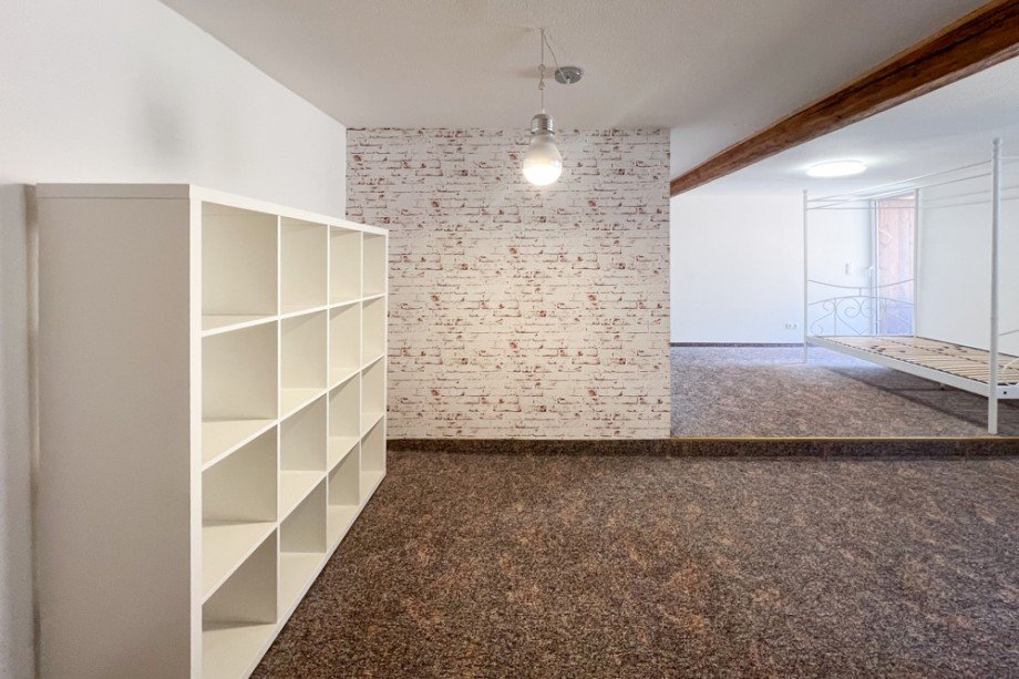 Eingangsbereich gro�es Schlafzimmer Einfamilienhaus Unstrut- Hainich / Sch�nstedt